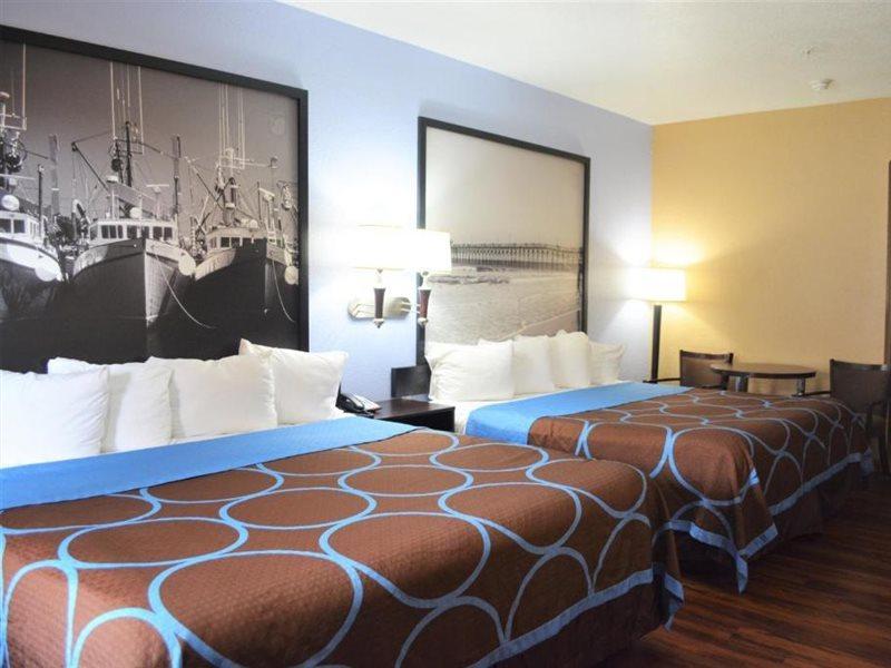 Hotel Super 8 By Wyndham Galveston Extérieur photo