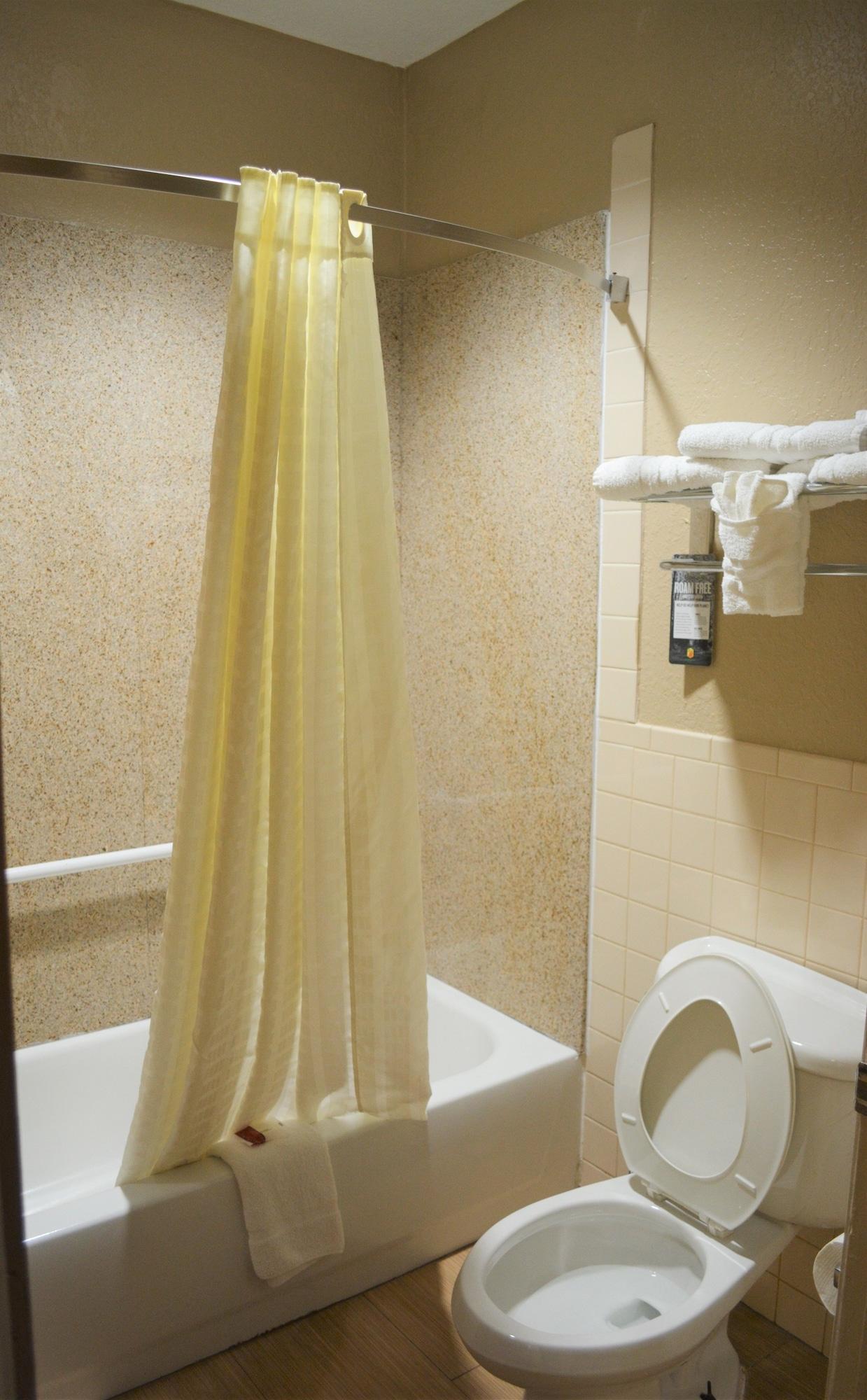Hotel Super 8 By Wyndham Galveston Extérieur photo