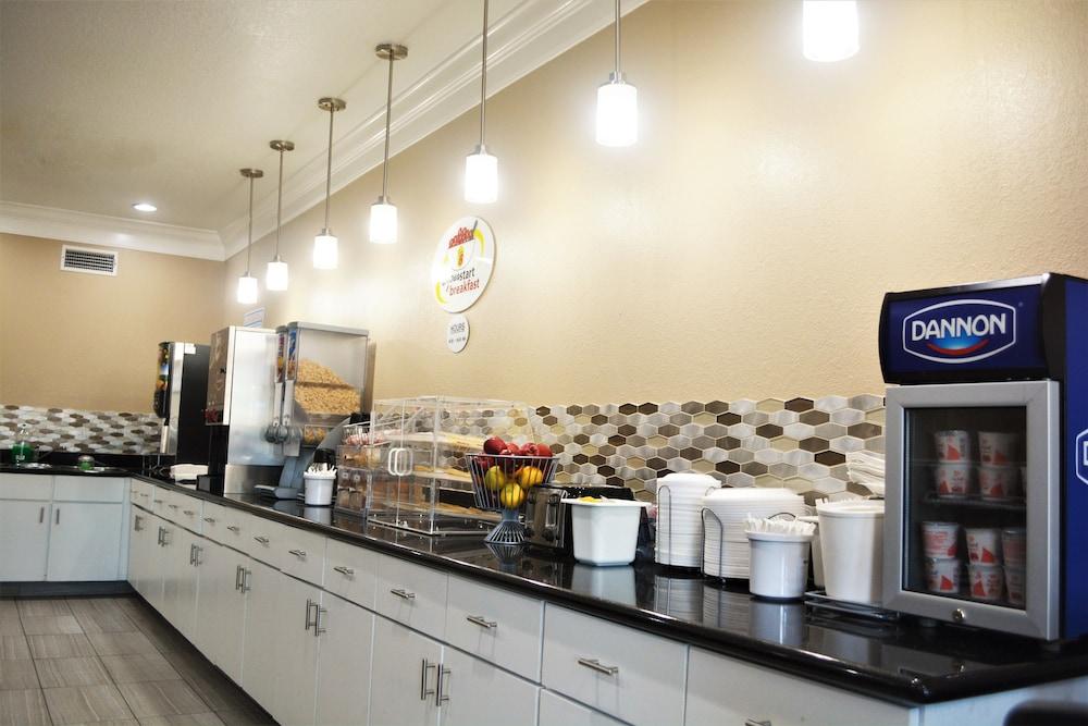 Hotel Super 8 By Wyndham Galveston Extérieur photo