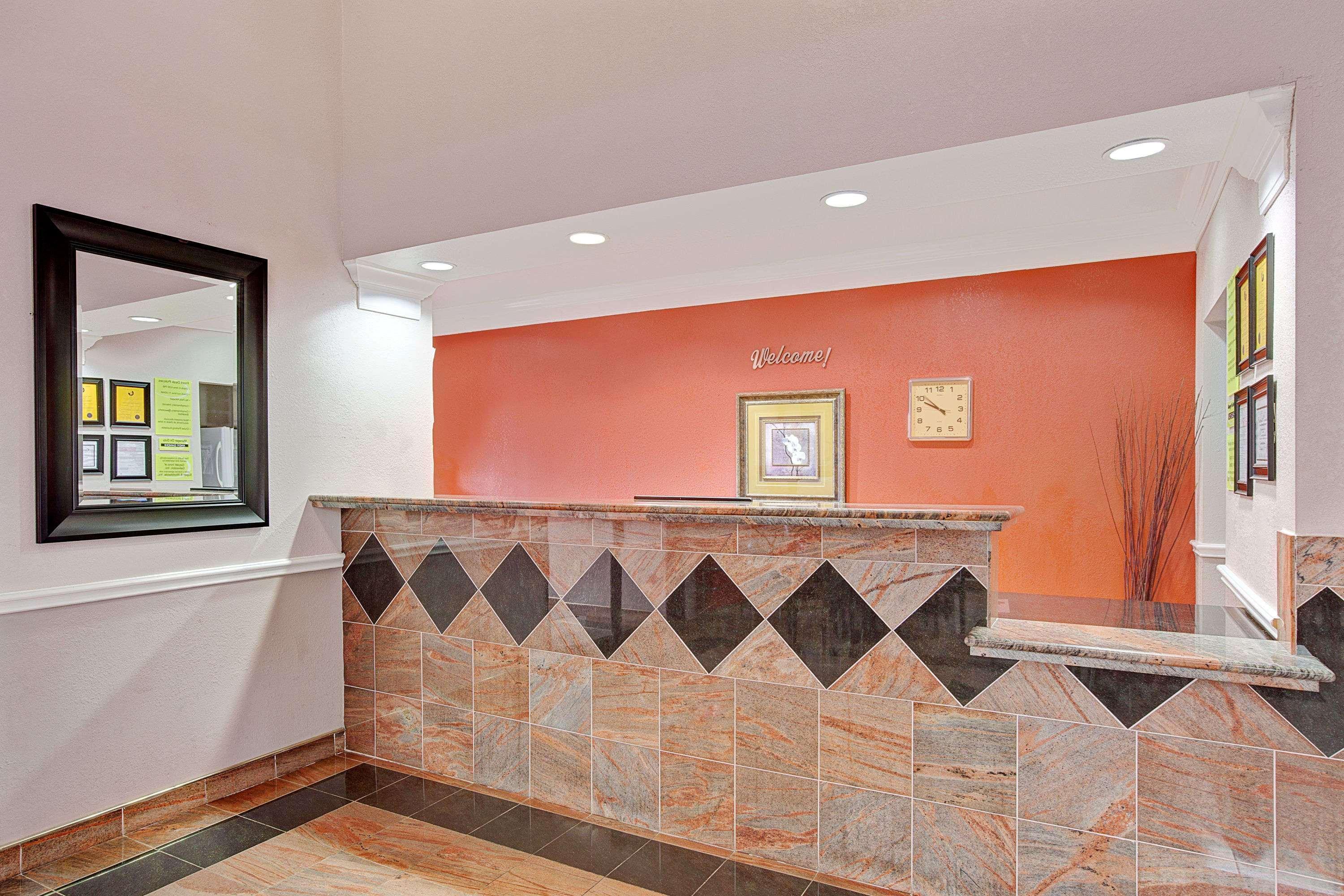Hotel Super 8 By Wyndham Galveston Extérieur photo