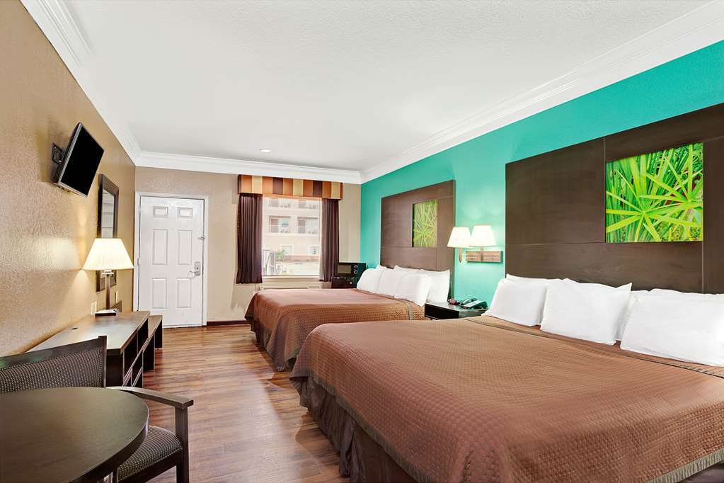 Hotel Super 8 By Wyndham Galveston Chambre photo